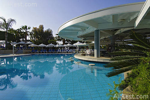Mediterranean Beach Hotel 18